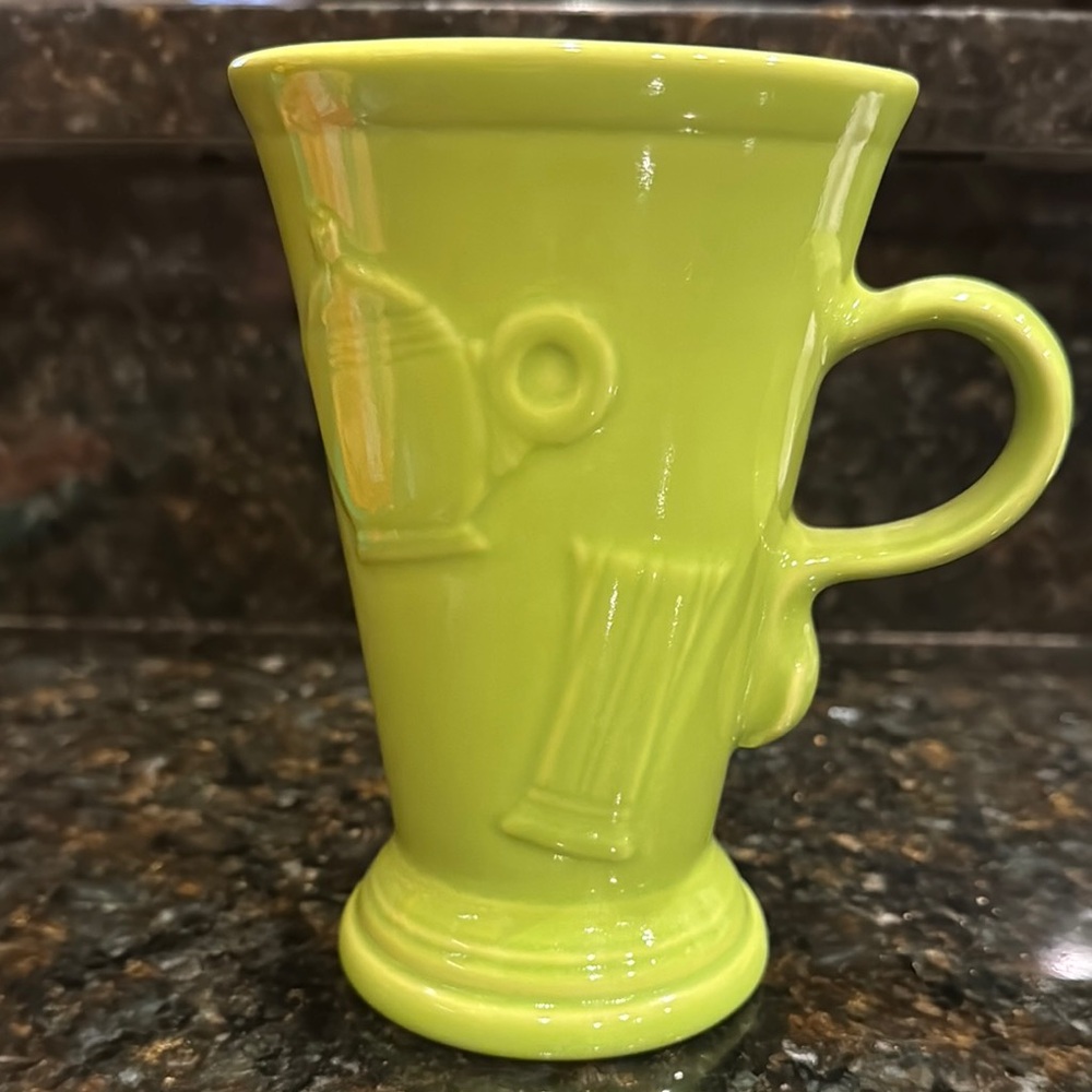 Fiesta Pedestal Mug Chartreuse